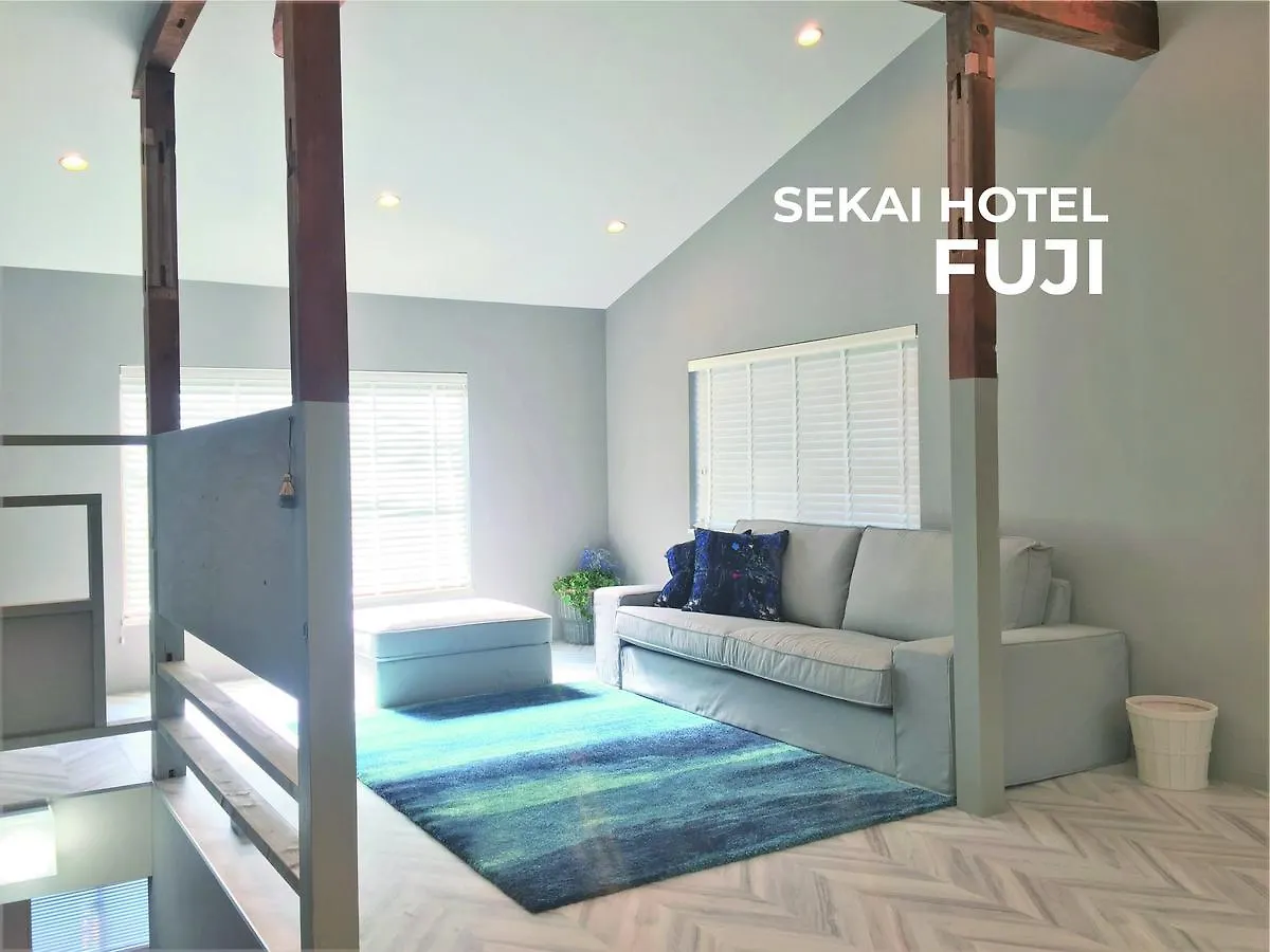 Sekai Hotel Shika Osaka